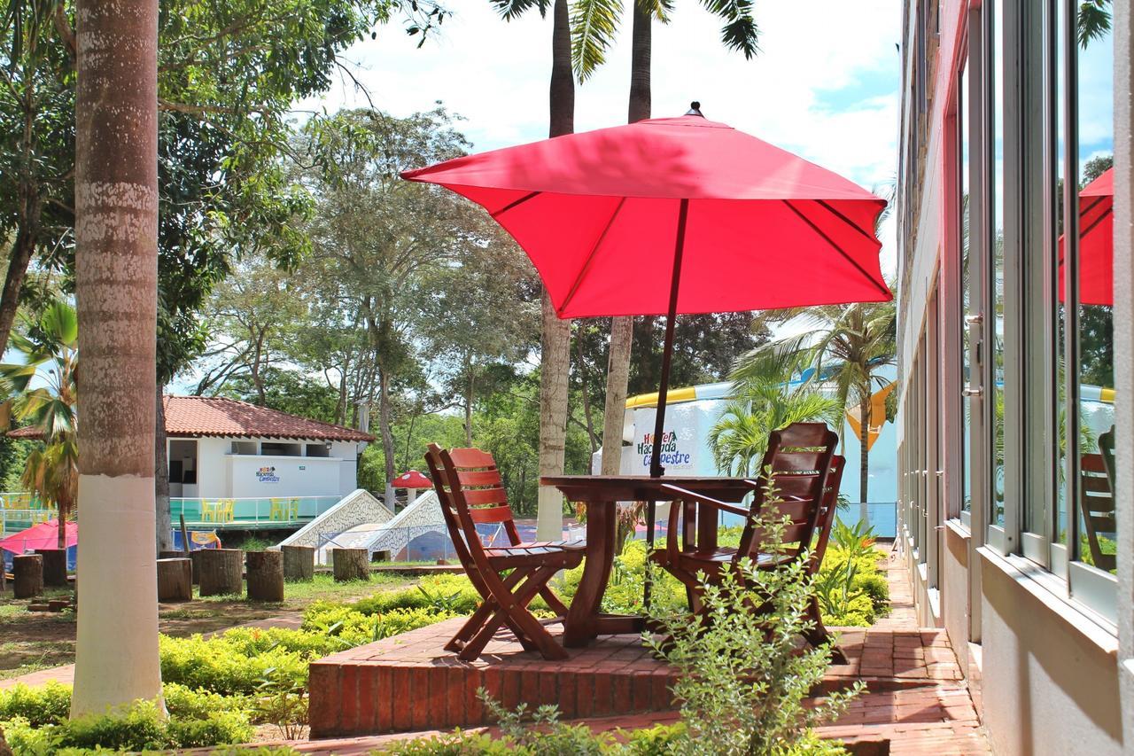 Hotel Hacienda Campestre Melgar Exterior foto